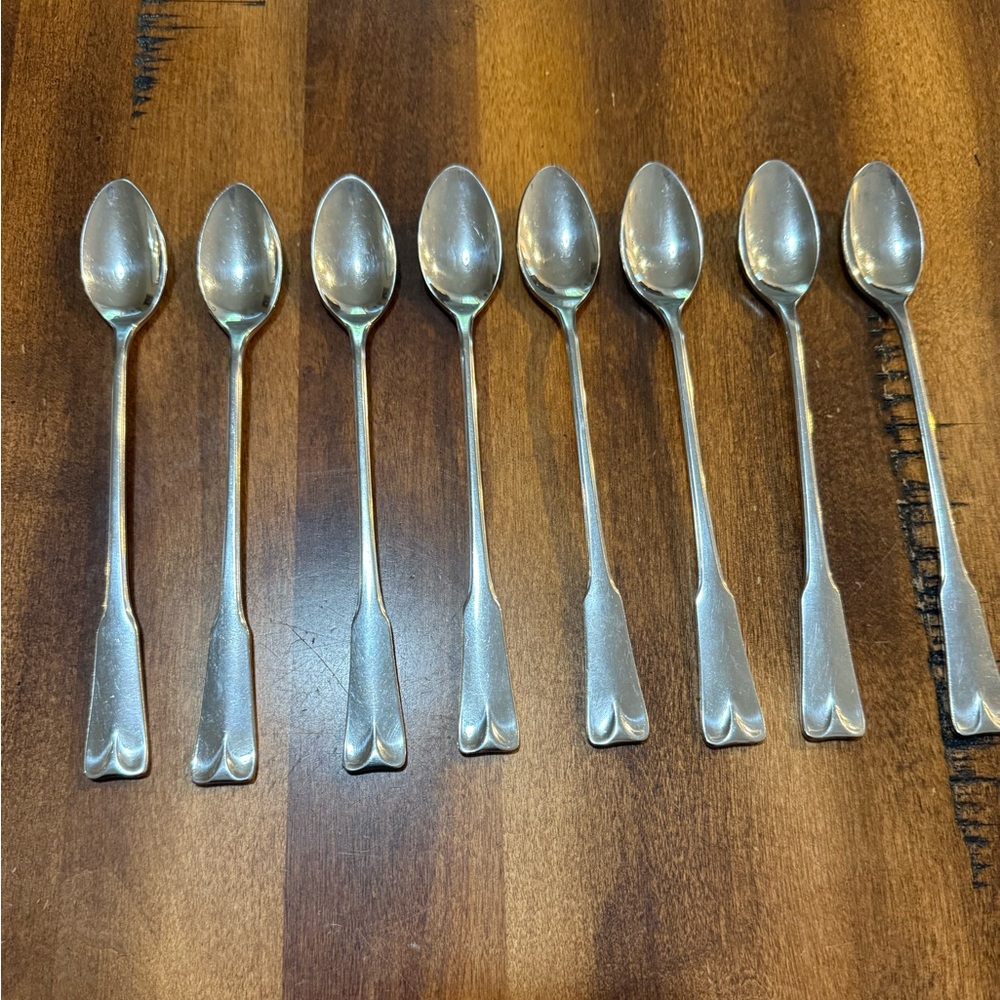 Lunt Modern Classic Stainless Flatware Glossy Long Handle Tea Spoon Set Of 8